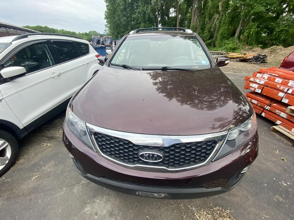 Espejo retrovisor interior delantero central usado se adapta a: Kia Sorento 2012 con d automático Foto 3 de 4