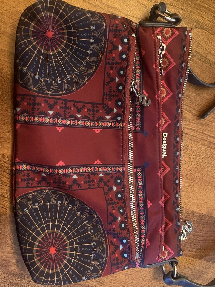 Desigual сумочки нейлона легкий новом состоянии - Изображение 2 из 4