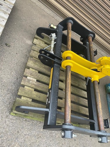 JCB Qfit Interchanger Adapter to lift 3 Point Linkage, Adapter Plate, Adaptor - Picture 7 of 12