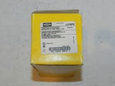 1X HUBBELL LCFBP8 FLOOR BOX DUPLEX PLATE LARGE CAPACITY X1 NEW SEALED