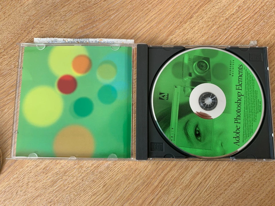 Adobe Photoshop Elements User Guide & CD - 2001 - Image 3 of 4