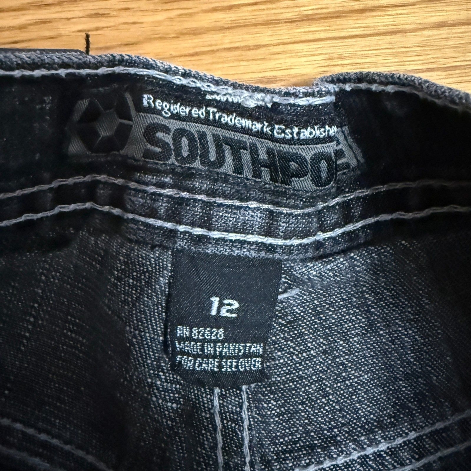 Picture 3 of 5