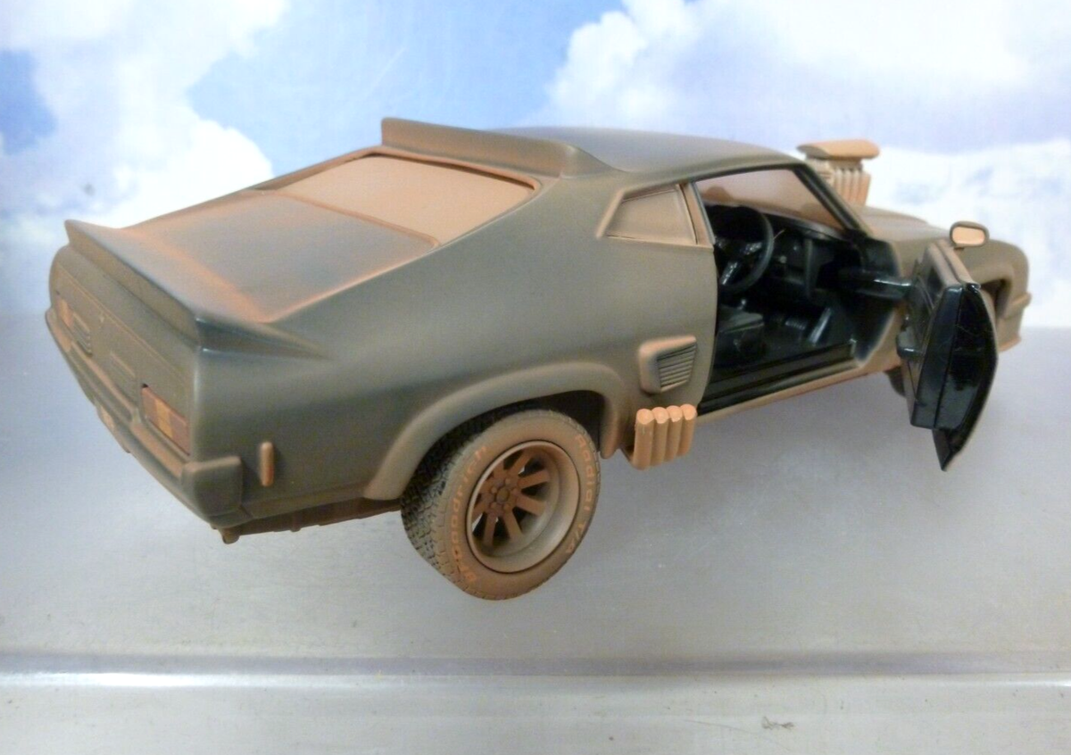 Greenlight Ford Falcon XB Last of V8 Interceptors Weathered