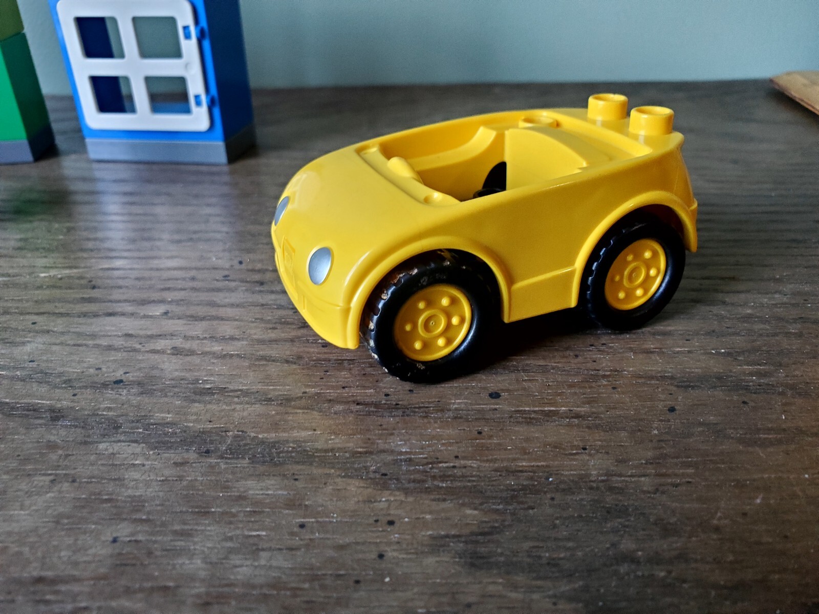 Picture 2 of 9