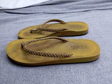 Flojos Sky Womens 4.5 35 Tan Braided Woven Flip Flops Casual Beach Sandals