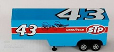 NOS 2012 Autoworld Richard Petty STP G/Y Transporter HO Slot Car Trailer Fit AFX
