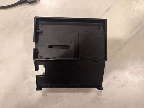 **BUNDLE** Good Condition Nintendo Switch with Brand New Red and Blue Joy cons - Picture 13 of 15