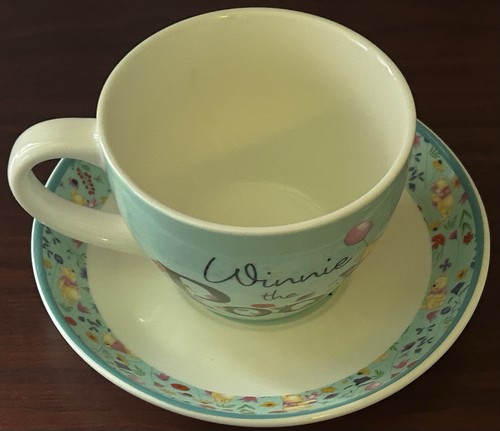 Disney’s Winnie The Pooh Light Blue Floral Pattern Teacup & Saucer Set RARE VGC - Foto 3 di 24