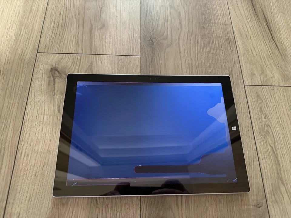 Microsoft Surface Pro 3 256GB, WLAN, 30,5 cm (12 Zoll) Tablet - Silber - Bild 2 von 4