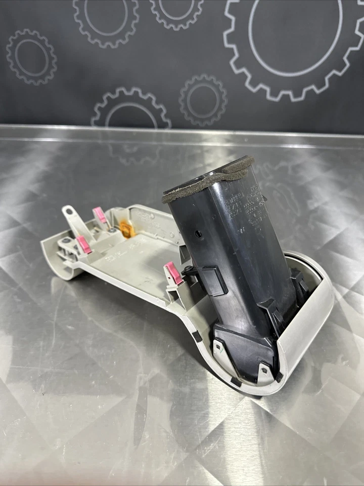 Toyota FJ Cruiser 2007-14 pasajeros tablero lateral ventilación plus moldura OEM 55660-35110 Foto 4 de 4