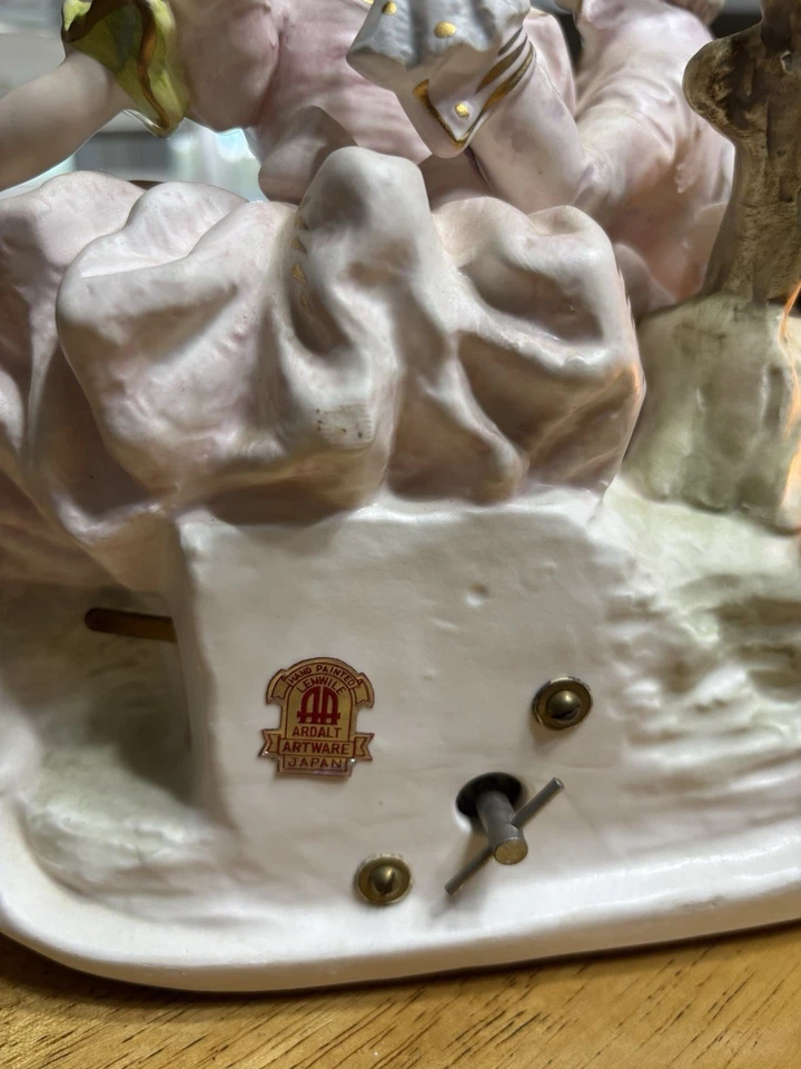 Lenwile Ardalt Victorian Couple Vintage Figurine  Porcelain Lamp Music Box 7530 - Image 3 of 4