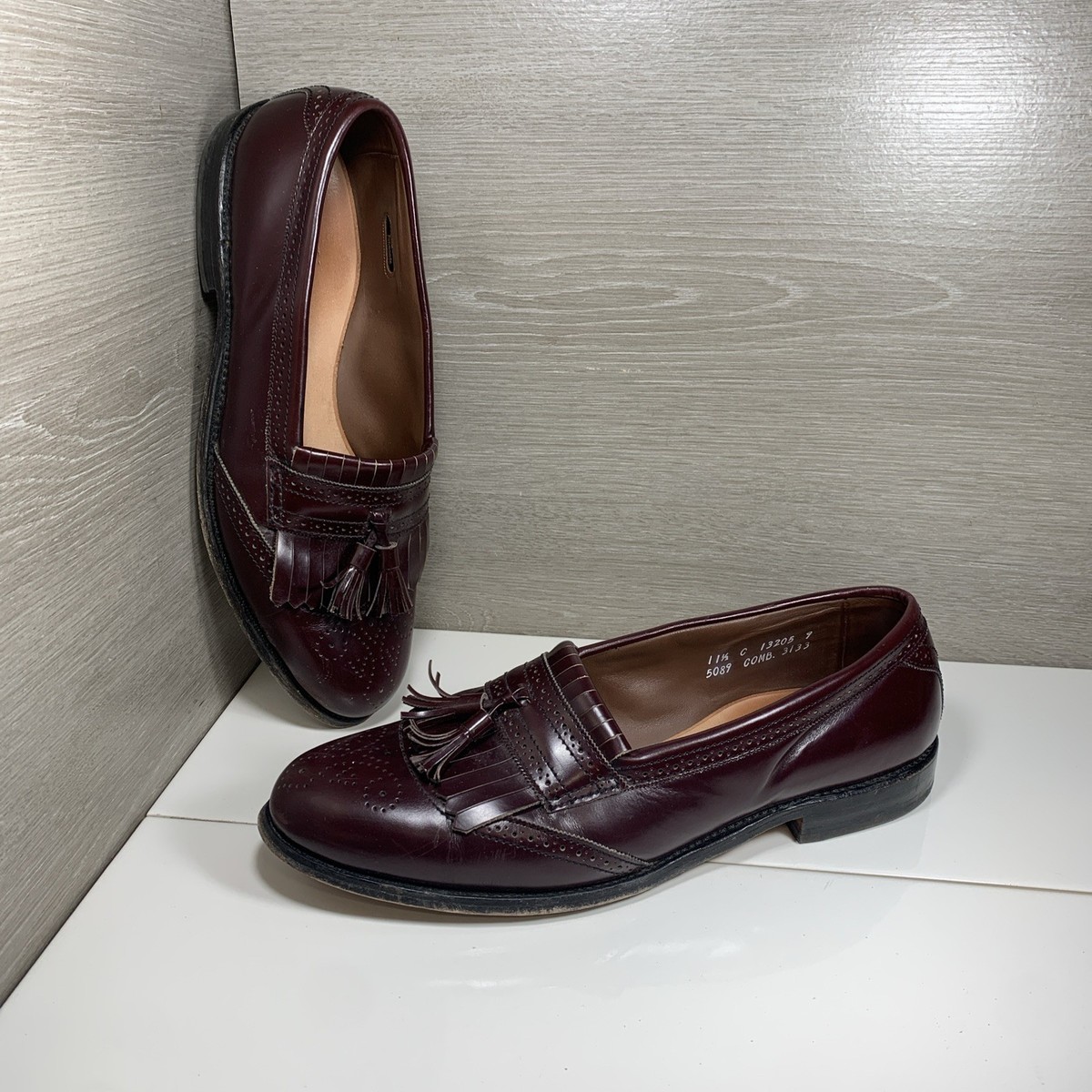 ALLEN EDMONDS Bridgeton Dress Shoes Burgundy Kilt Tassel  display picture 3