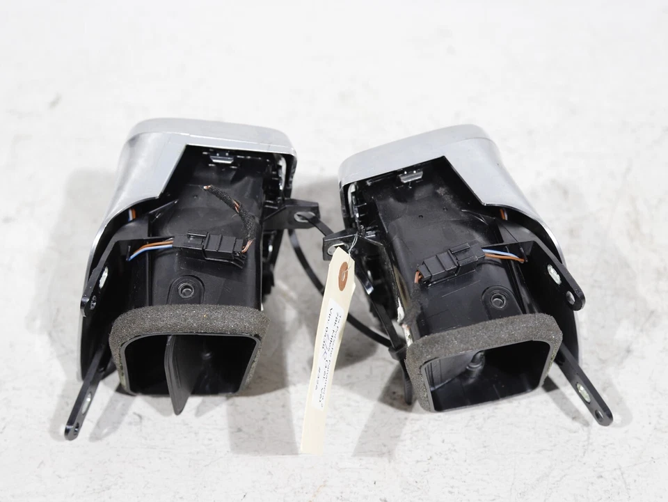 2010-2016 Porsche Panamera 970 2 piezas rejilla de ventilación izquierda y derecha OEM?? Foto 2 de 4