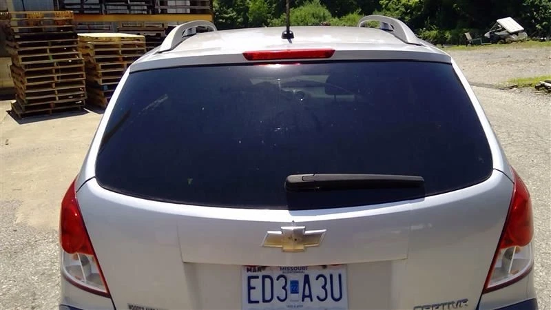 (LOCAL PICKUP ONLY) Trunk/Hatch/Tailgate Fits 12-15 CAPTIVA SPORT 316200 Foto 2 de 4