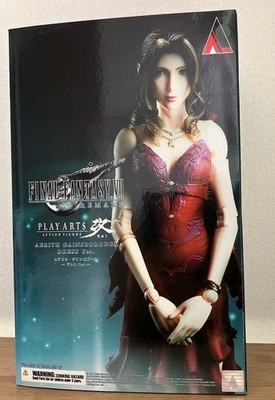 Play Arts Kai Aerith Gainsborough Kleid Ver. Final Fantasy VII Remake Figur