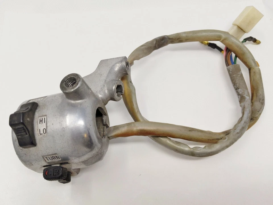 Interruptor de señal de giro/alto al faro percha palanca freno izquierdo Yamaha LC50 Champ 80 Foto 2 de 4