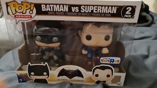 Funko Pop Batman Vs Superman Metallic Twin 2 Pack . Toys R Us Exclusive.
