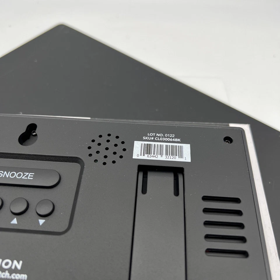 Marathon CL030064BK Large Frame Digital Clock Black - Image 4 of 4