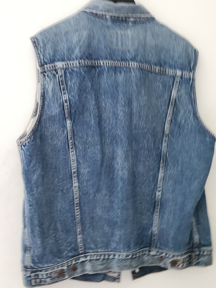 FW14 Supreme x Levis Denim Vest size XL Check Pattern Levi's FW14 Supreme x Levis Denim Vest size XL Check Pattern Levi's