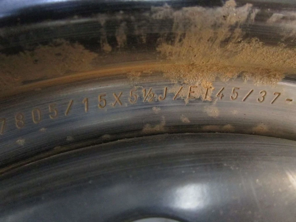 Honda Jazz III Reserverad 175/65 R15 84H Toyo Allwetter - Bild 3 von 4