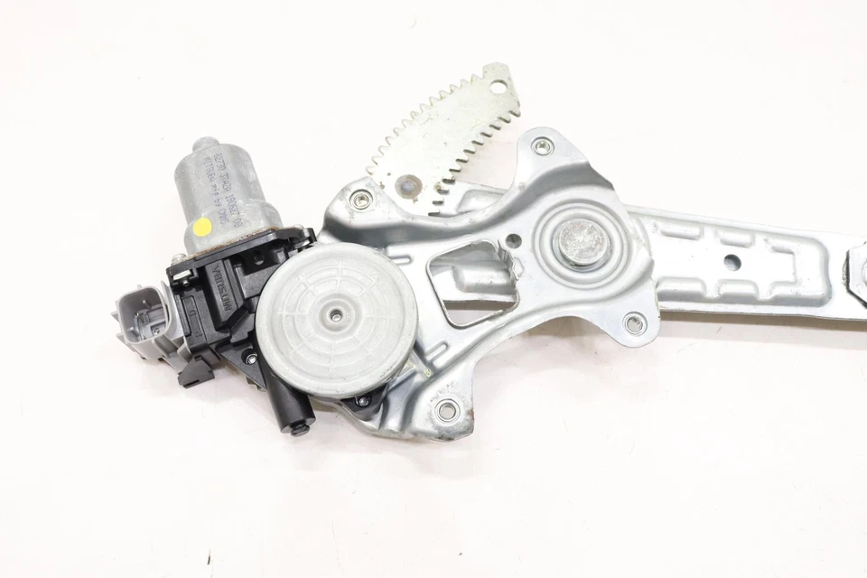 Regulador lateral/trasero/carga Nissan MAXIMA 2016 2017 2018 2019 2020 2021 2022 2023 Foto 4 de 4