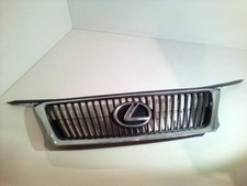 Calandre Lexus IS