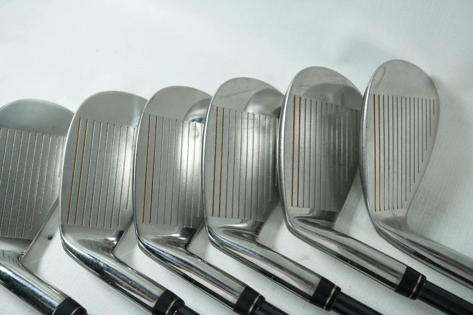 Ferros Yonex Cyberstar VX / 3-SW / eixos de grafite flexíveis seniores - Imagem 4 de 4