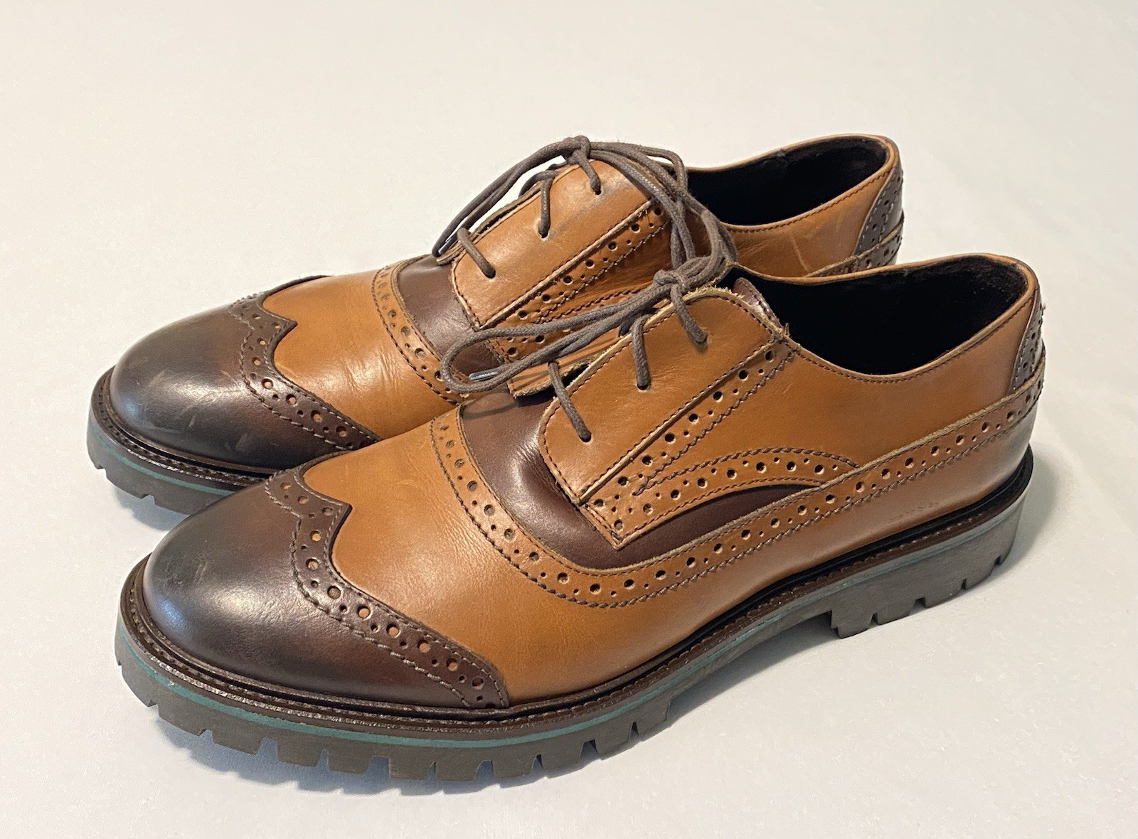 SAOLA Scarpe Diesel Derby Uomo Nero Oro 2 Toni Punta Alare Tg EU 43 US 10 Made In Italy