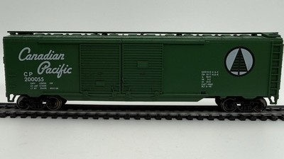 HO Athearn Canadian Pacific 50 Foot Boxcar Kadee Couplers Metal Wheels