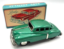 SSS 5" Green Baby Cadillac Tin Friction Complete with Box D8+ - Made in JAPAN