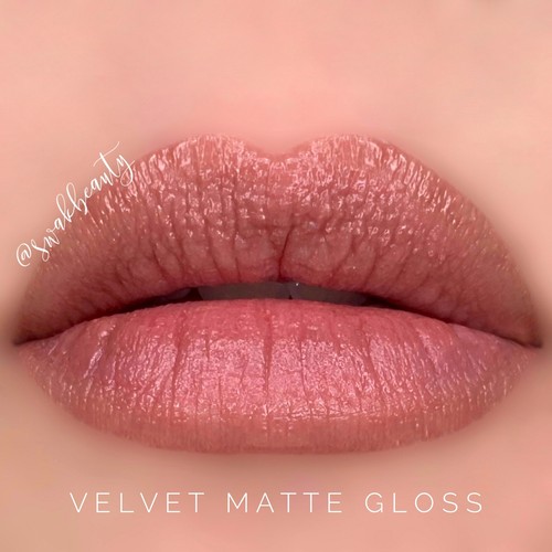 š **GLOSS** LipSense SeneGence NEW/SEALED Authentic *ALL COLORS IN STOCK - Picture 134 of 153