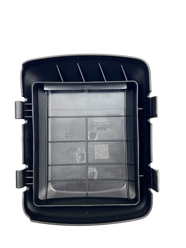 NEW Genuine HONDA Air Filter Cover GCV170 GCV200 HRN216 17231-Z9L-000 OEM - Picture 2 of 4