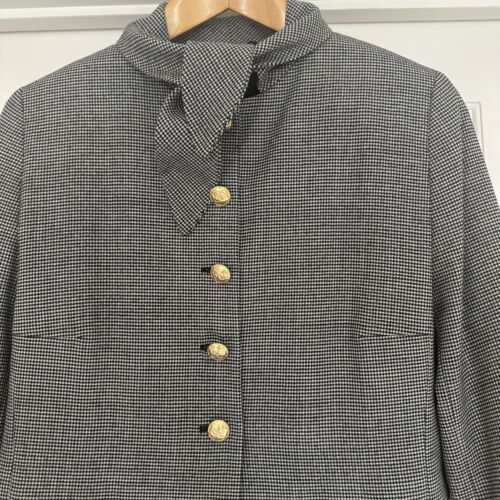 Escada 2 Piece Pant Suit Sz 10 Pants; Jacket sz 12; 98% Wool 2% Elastaine Preown - Picture 3 of 11