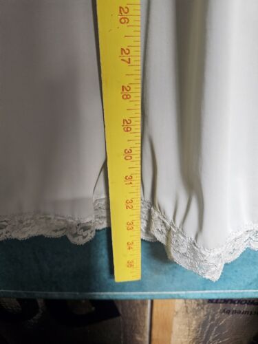 Vintage Ladies 2 Piece Night Gown , Measurements In Photos - Picture 4 of 6