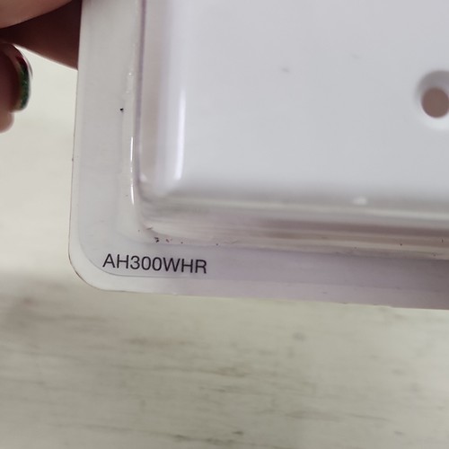 RCA Speaker Wall Plate for In-Wall Speaker Installations - White - AH300WHR NEW - Picture 5 of 11