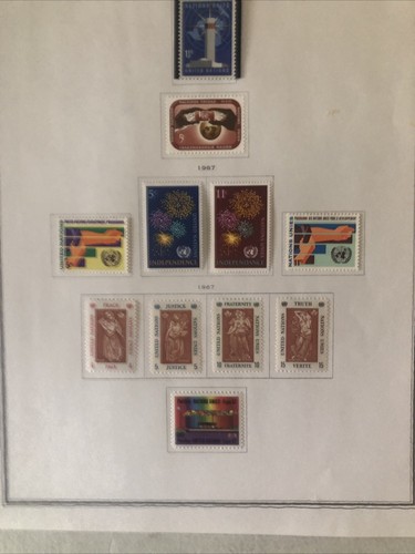 Un Collection In Pages Few User Including UNESCO Stamps On Pages - Picture 13 of 14