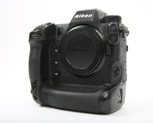 Nikon Z9 45.7MP Mirrorless Digital Camera (Body Only) 8K30p and 4K120p Video - Picture 4 of 11