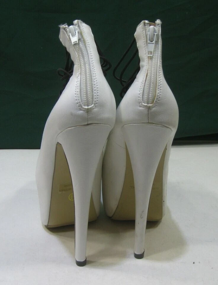 Zapato Sexy Blanco/Negro Elástico 6.5" Tacón de Agujero 2.5" Plataforma MUJERES Talla 5.5 Foto 3 de 4