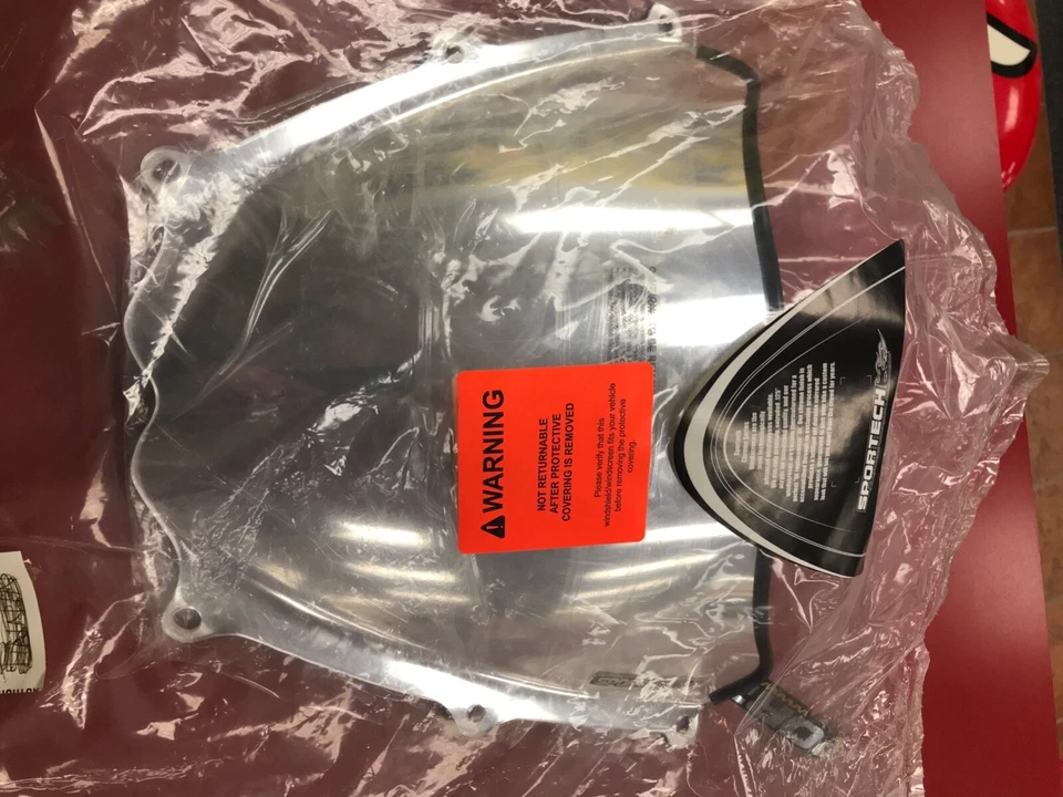 Suzuki GSX-R 1000 2007-08 Chrome Sportech Windscreen New in bag  - Imagem 2 de 3