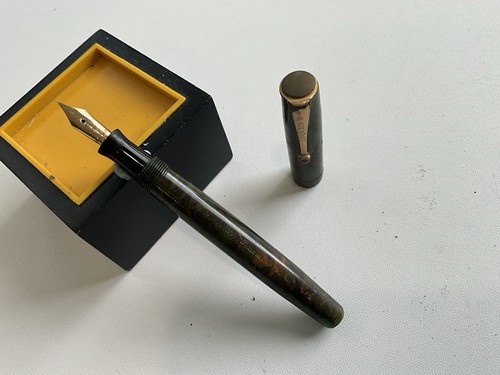 Parker Moderne Vintage Füllfederhalter 14k extra feine Feder