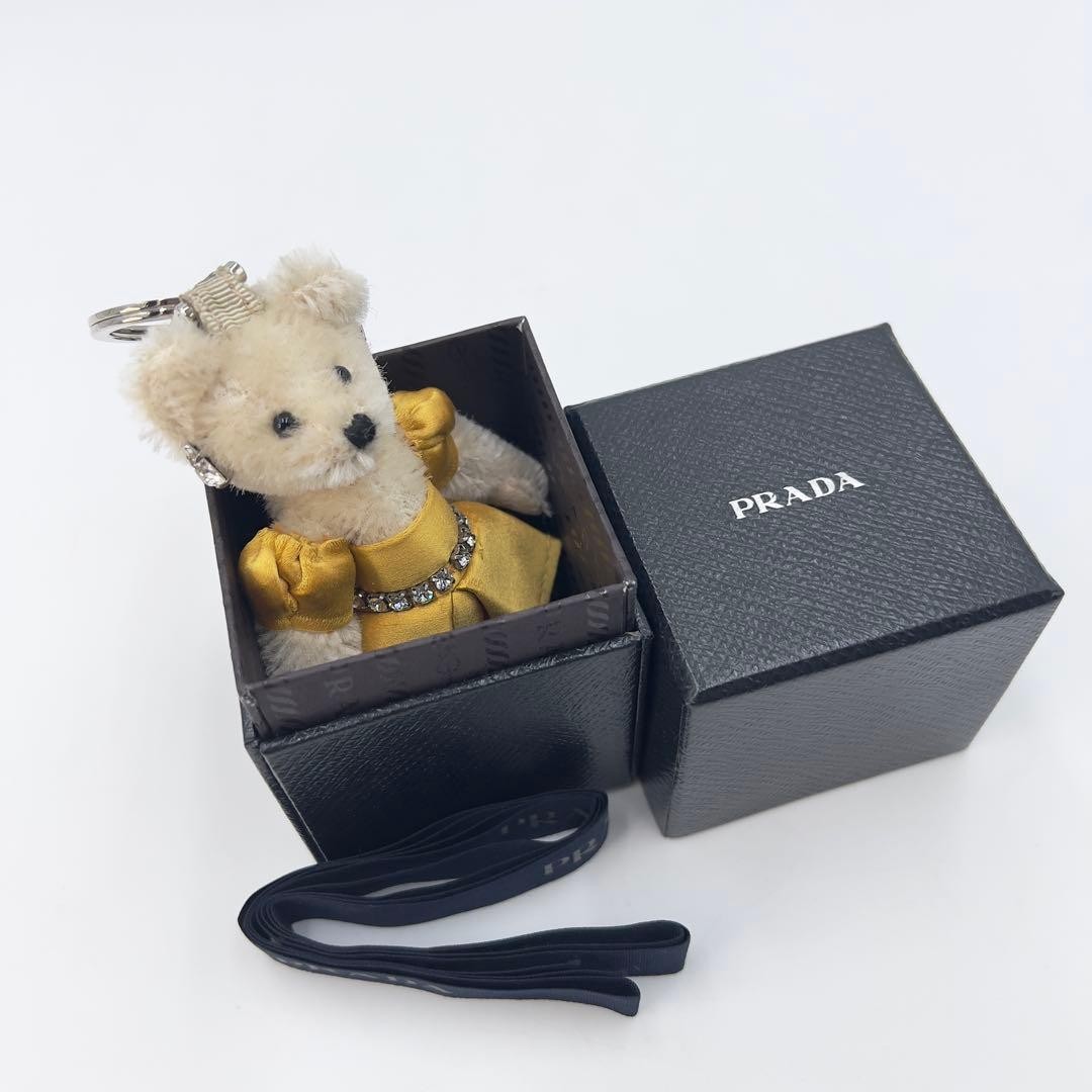 Prada Bear Charm Keychain Gold Dress with Box Used thumbnail 16