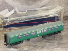 CA188: Bachmann 39-333 BR Mk2 FK Corridor First BR (S) Green Coach Boxed - New