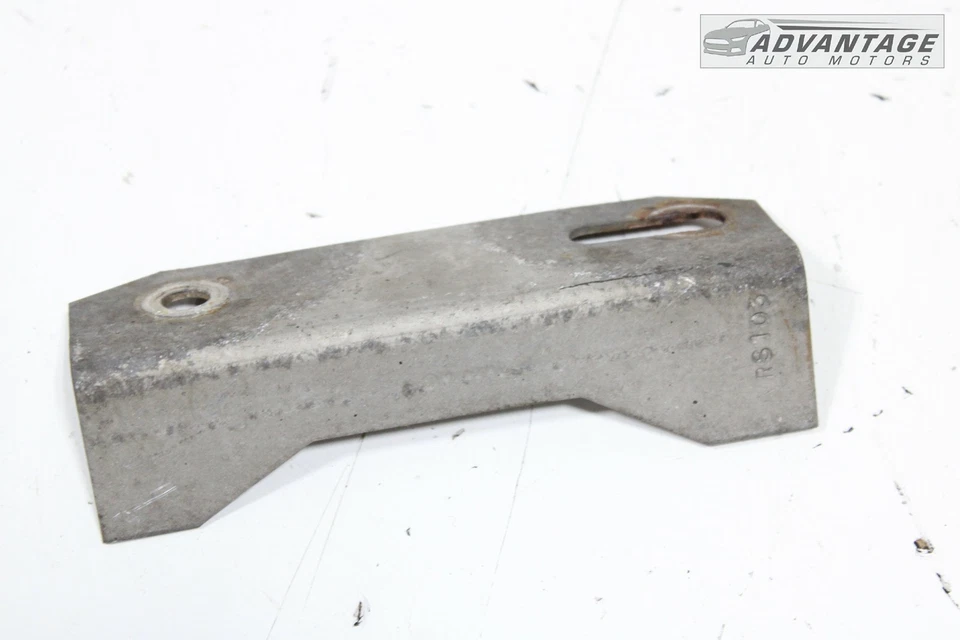 2006-2023 DODGE CHARGER CENTER ENGINE EXHAUST PIPE MOUNT BRACE BRACKET OEM - Image 4 of 4