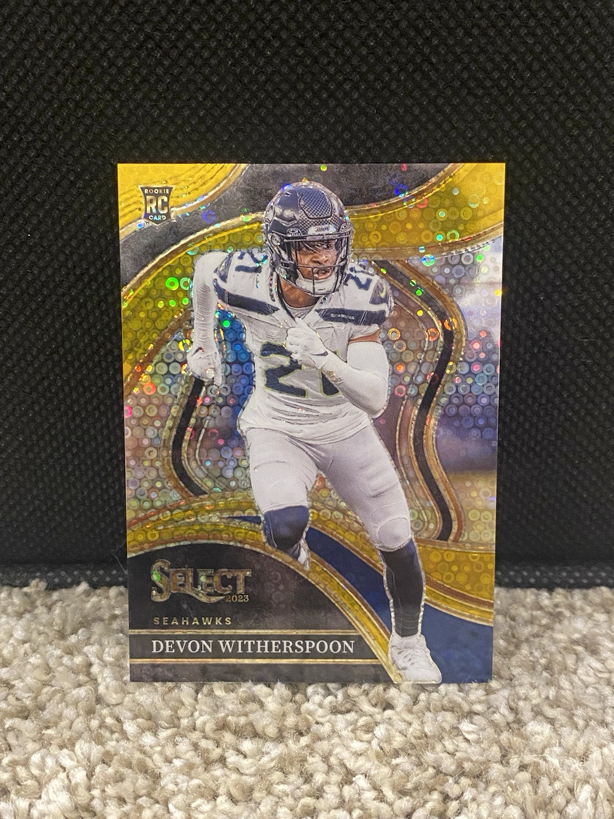 2023 DEVON WITHERSPOON Select Rookie Club Level Prizm Gold Disco /10 - Seahawks
