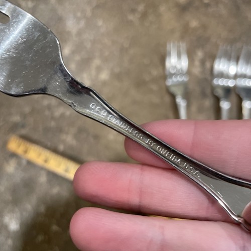 Oneida Stainless Flatware-CLASSIC MOOD-DEAUVILLE-PRESCOTT Dinner Forks--set of 4 - Picture 5 of 5
