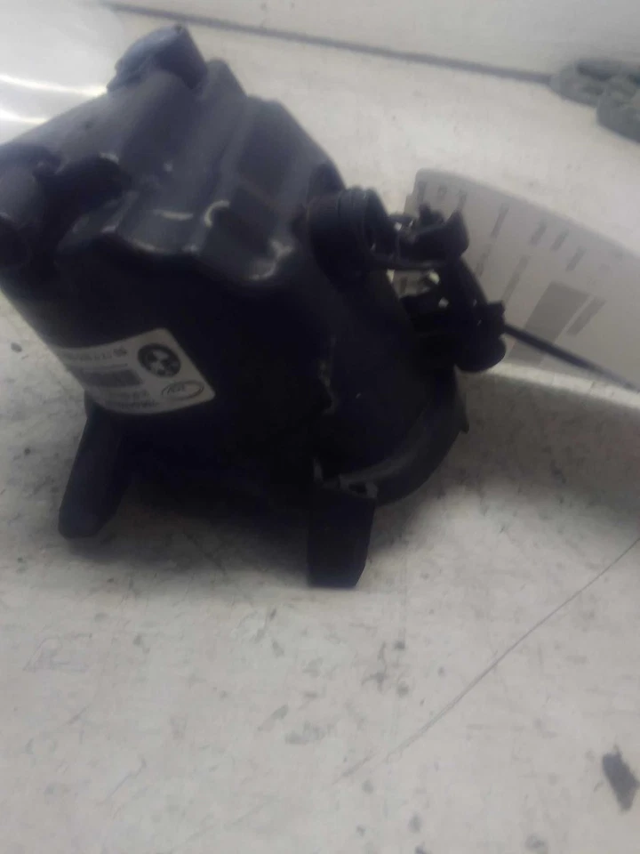 Used Driving Light fits: 2016 Bmw 328I fog-driving Grade C - Изображение 4 из 4