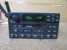 99-04 Ford Expedition Radio Audio Cassette Pl...