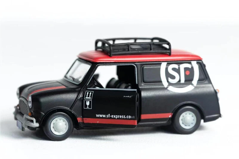  Tiny 1:50 SF Express Delivery Austin Mini Countryman Diecast Model Car in box - Image 2 of 4