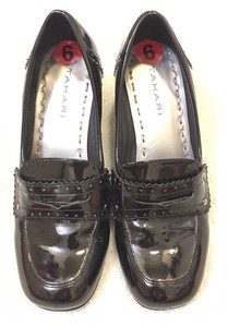 tahari loafers