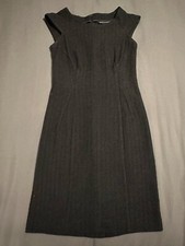 Women’s Banana Republic Size 2 100% Wool Sleeveless Knee Length Dress 
